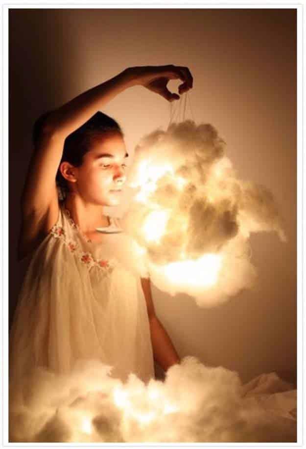 DIY Lighting Ideas and Cool DIY Light Projects for the Home. Chandeliers, lamps, awesome pendants and creative hanging fixtures, complete with tutorials with instructions | DIY Clo