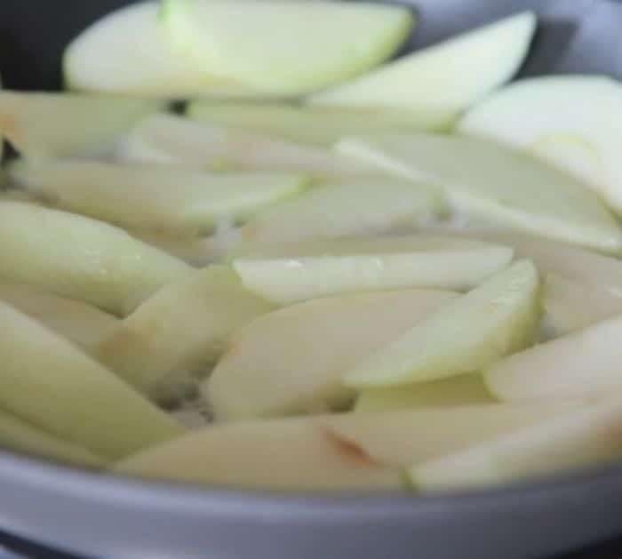 Easy Grandma's Fried Apples Recipe