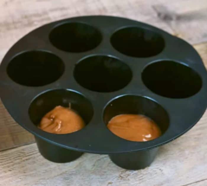 How to Make Air Fryer Chocolate Cupcakes