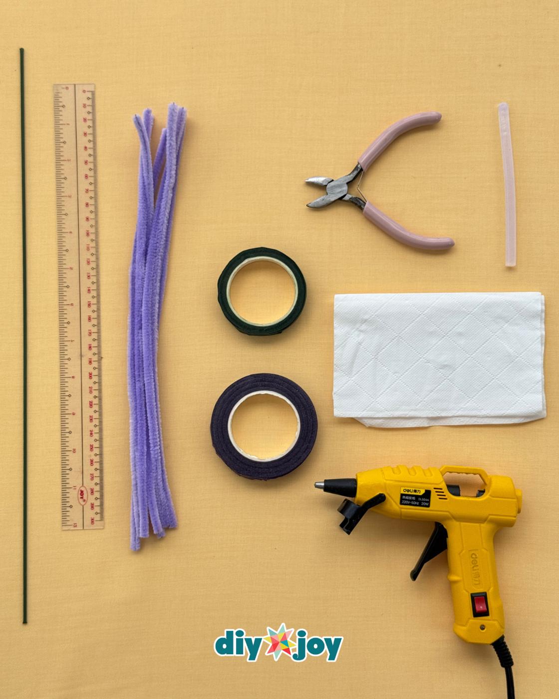 Homemade Pipe Cleaner Lavender — lavender flower diy with pipe cleaners
