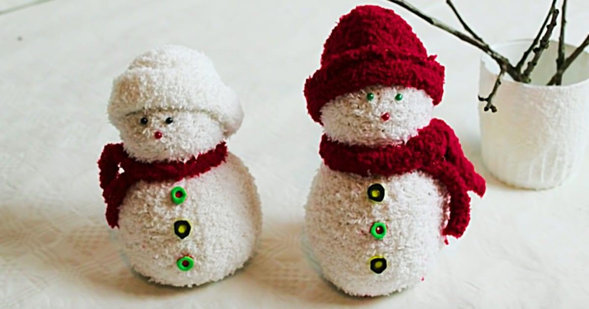 Learn To Make DIY Sock Snowman
