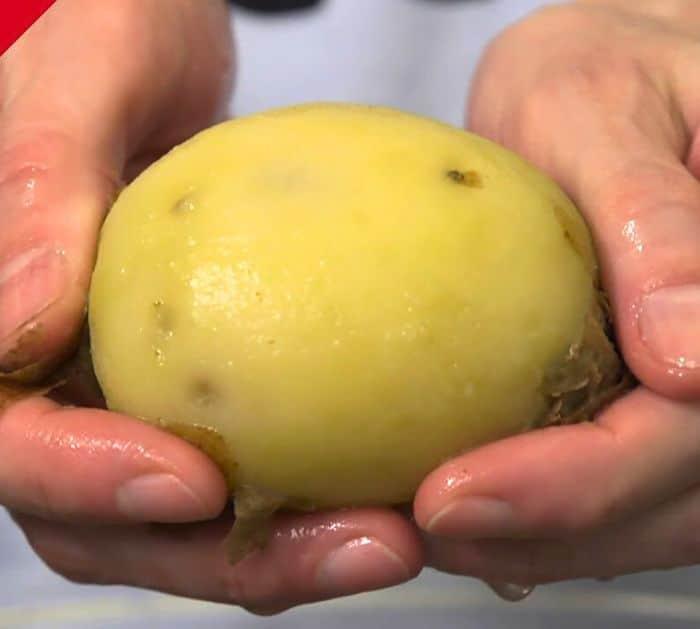 How to Peel a Potato With Your Hands