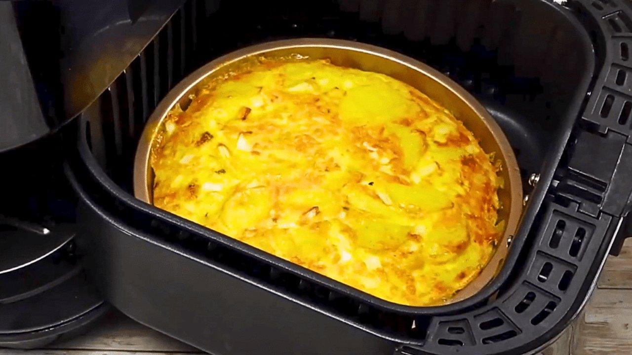 6-Ingredient Air Fryer Potato Omelet Recipe
