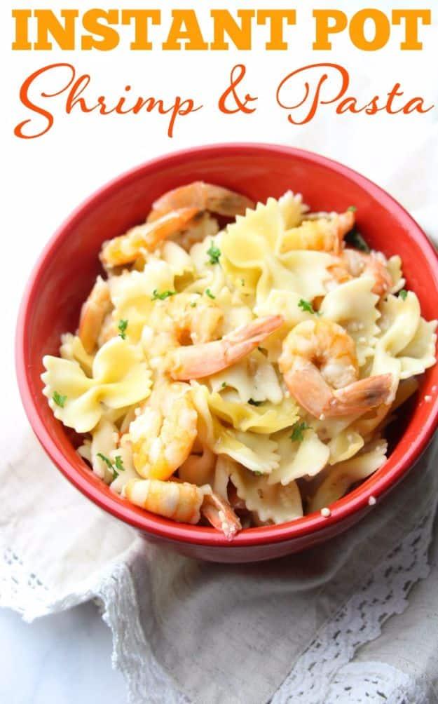 Red bowl of bowtie pasta with shrimp and parsley under a graphic reading Instant Pot Shrimp and Pasta