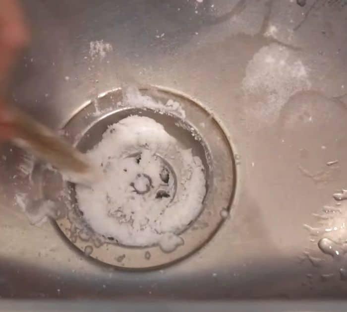 Best Natural Way to Clean a Stinky Sink Drain Tip