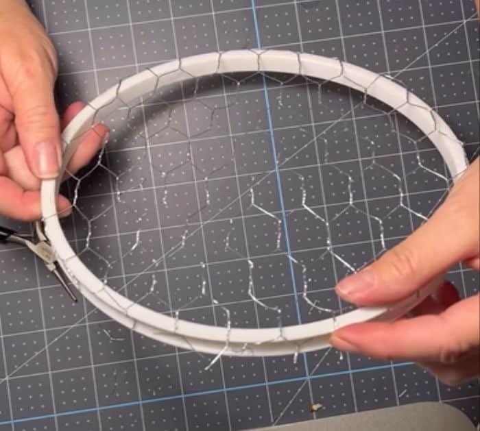 Easy Chicken Wire Suncatcher Materials