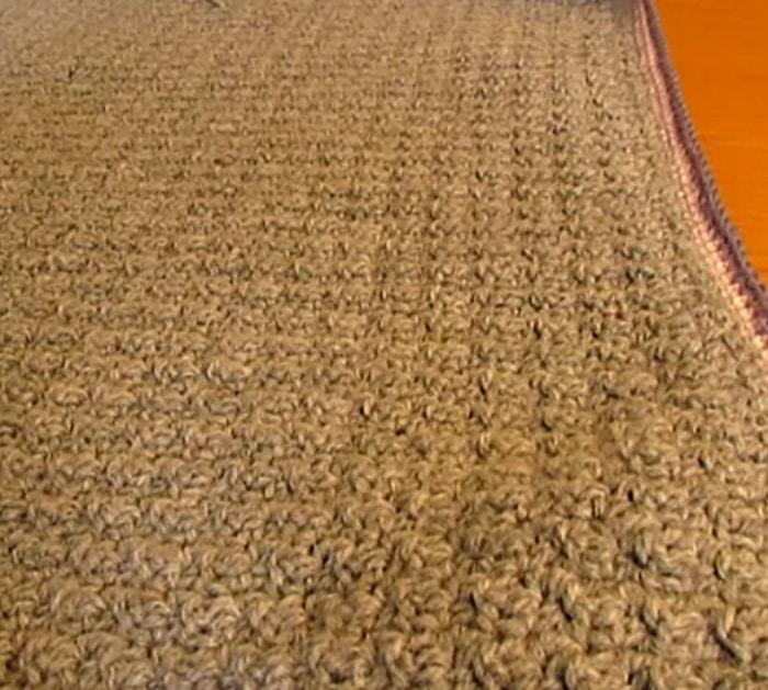 Make a crochet baby blanket