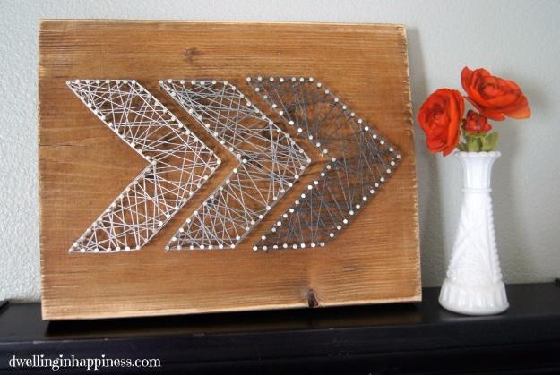 Easy Rustic Arrow String Art, easy to customize with paint or stain already on hand and warmth that a bare corner was missing