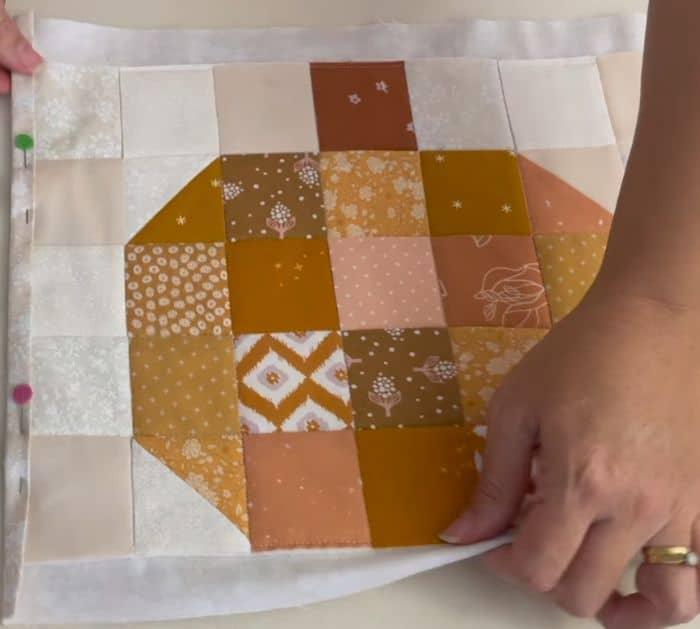 Easy to Make Quilted Pumpkin Table Runner