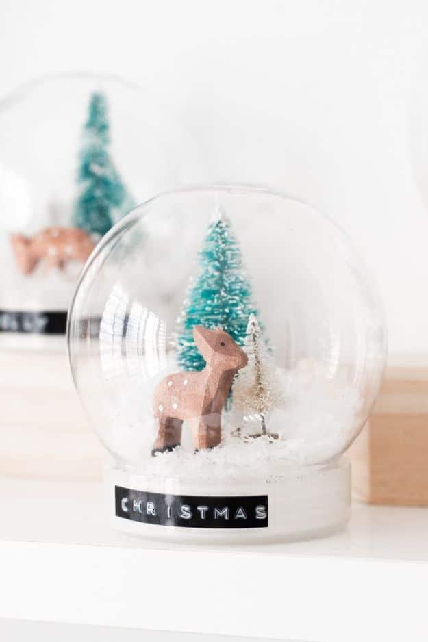 DIY Snow Globe Ideas - DIY Christmas Snow Globes - Easy Ideas To Make Snow Globes With Kids - Mason Jar, Picture, Ornament, Waterless Christmas Crafts - Cheap DYI Holiday Gift Idea