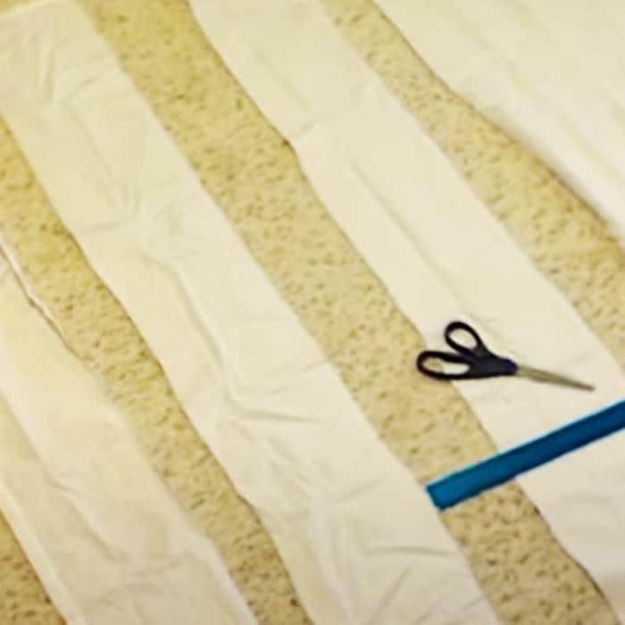 How To Make a Ruffled Bedspread - Sheet Bedspread - DIY Bedspread