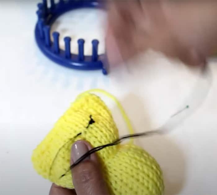 how to make a loom knit kitty doll