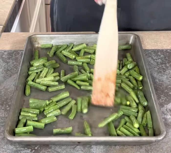 How To Make Roasted Potatoes And Green Bean Salad