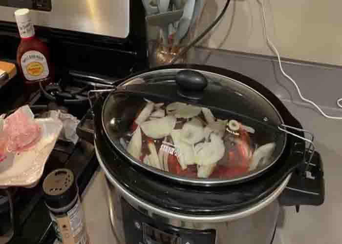 Slow cooking the pork