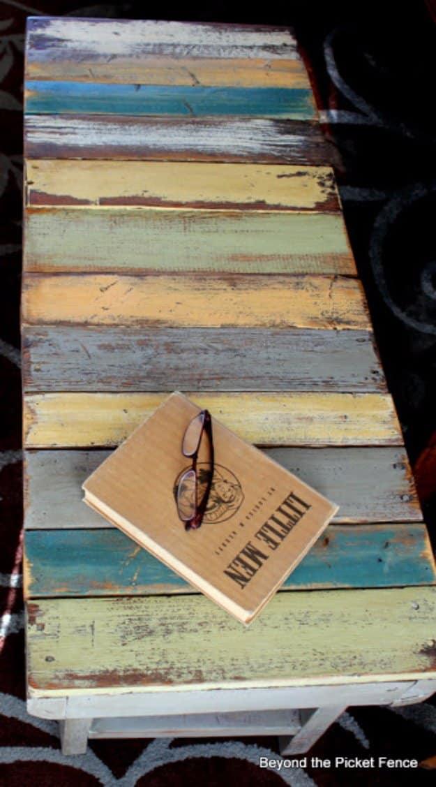 DIY Pallet Furniture Ideas - Rustic Pallet Bench - Best Do It Yourself Projects Made With Wooden Pallets - Indoor and Outdoor, Bedroom, Living Room, Patio. Coffee Table, Couch, Din