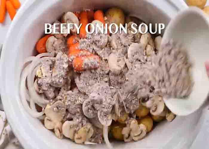 Adding all the ingredients in the slow cooker