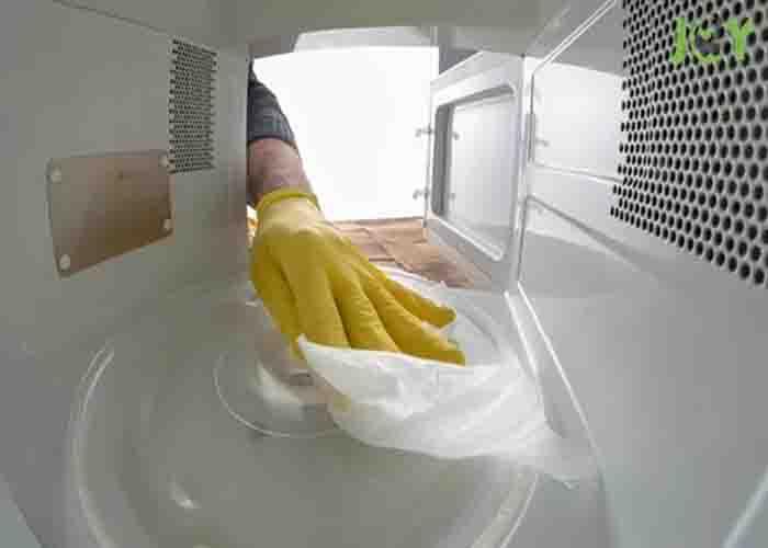 Clean your microwave easily and quickly by using a dampen paper towel