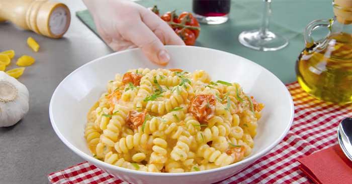 Tik-Tok Trending Cheesy Baked Pasta Recipe