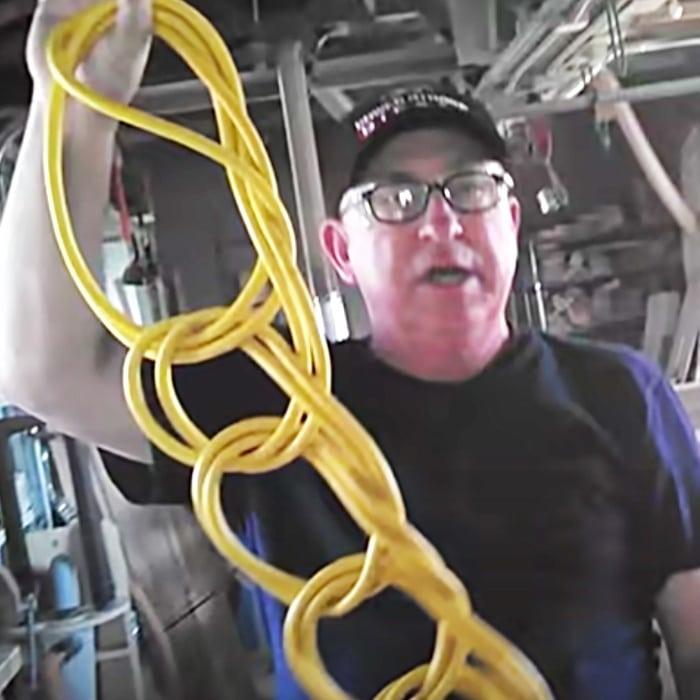How To Wind An Extension Cord - How To Organize Tools - Easy Extension Cord Hacks