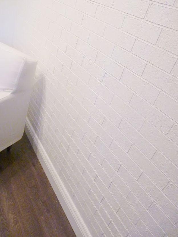 DIY Faux Finishes for Walls - Faux Exposed Brick Wall - Step by Step Tutorials for Do It Yourself Faux Finish Wall Textures - Rustic, Colour, Tuscan Style, Simple Metallic, Sponge