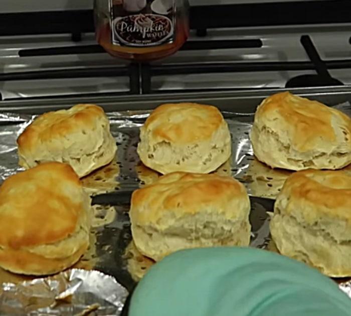 Make Chicken Pot Pie in a crockpot slow cooker with Pillsbury Grands Biscuits