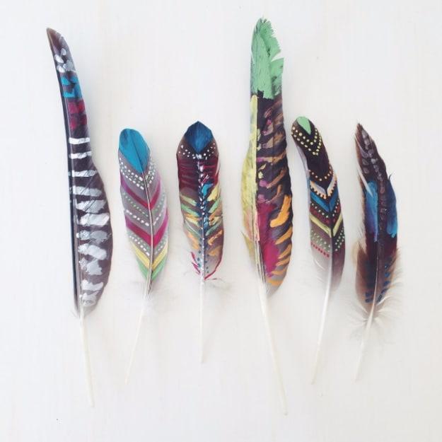 DIY Nail Polish Crafts - Painted Feathers - Easy and Cheap Craft Ideas for Girls, Teens, Tweens and Adults | Fun and Cool DIY Projects You Can Make With Fingernail Polish - Do It Y