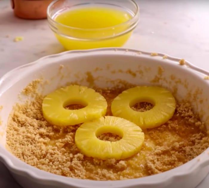 how to make pineapple upside down cake