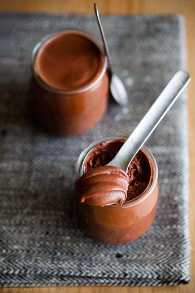 Quick Dessert Recipes - 2-Ingredient Chocolate Mousse Recipe - Fast Desserts to Make In Minutes - Sweet Treats, Cookies, Cake and Snack Ideas
