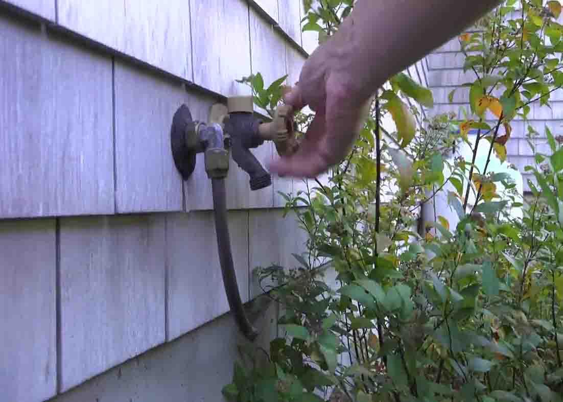 Closing the faucet after draining it