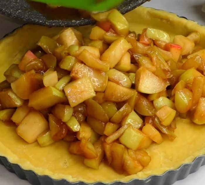 How to make apple pie easily
