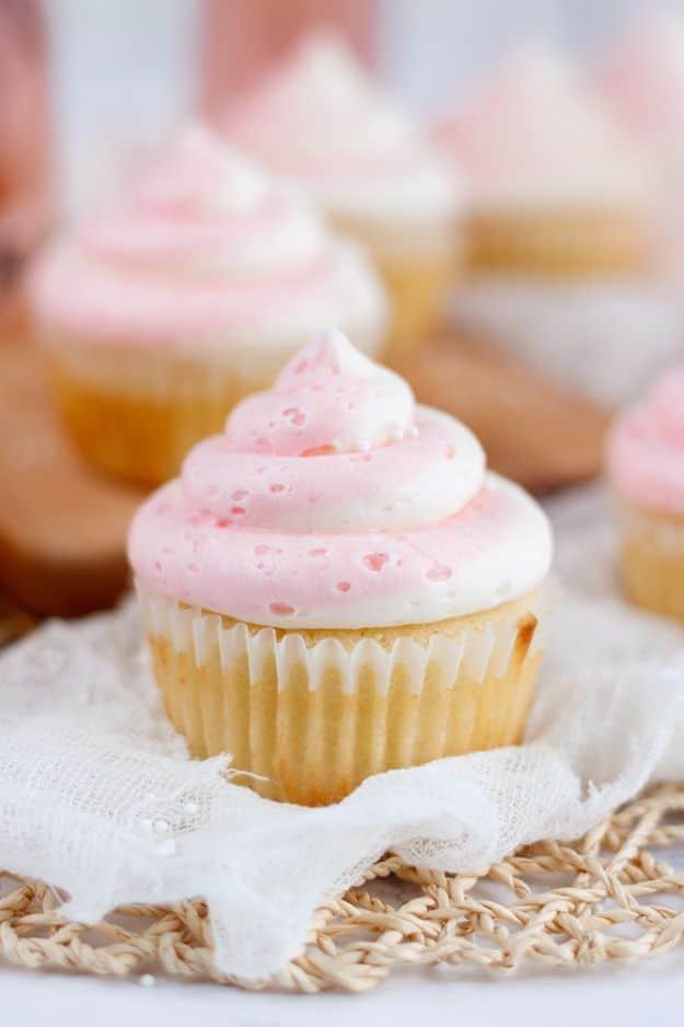 Cool Cupcake Decorating Ideas - Champagne Cupcakes - Easy Ways To Decorate Cute, Adorable Cupcakes - Quick Recipes and Simple Decorating Tips With Icing, Candy, Chocolate, Buttercr