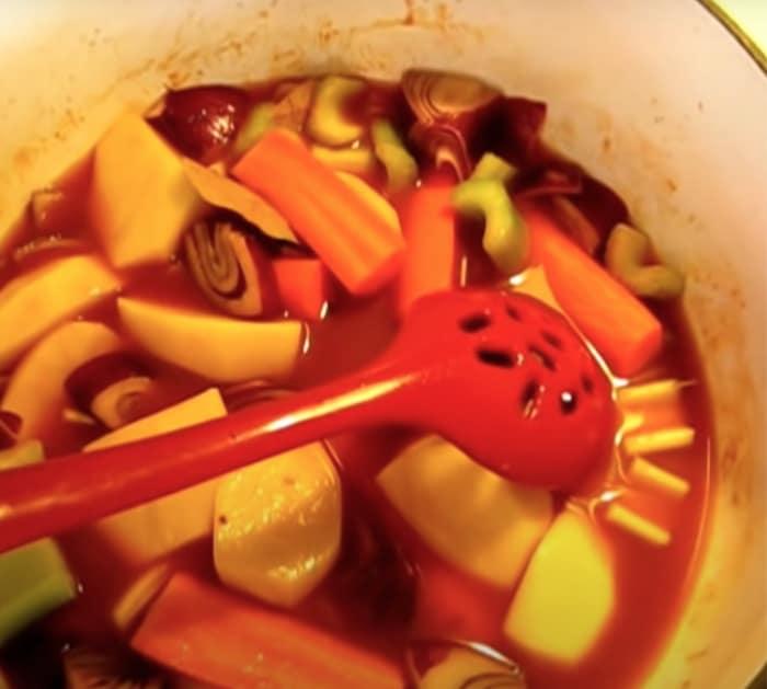 How To Make Tender Beef Stew Recipe - Beef Recipes - Stew Recipes