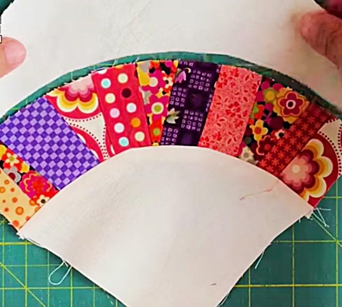 Learn to sew a classic Wedding Ring Style Quilt Block