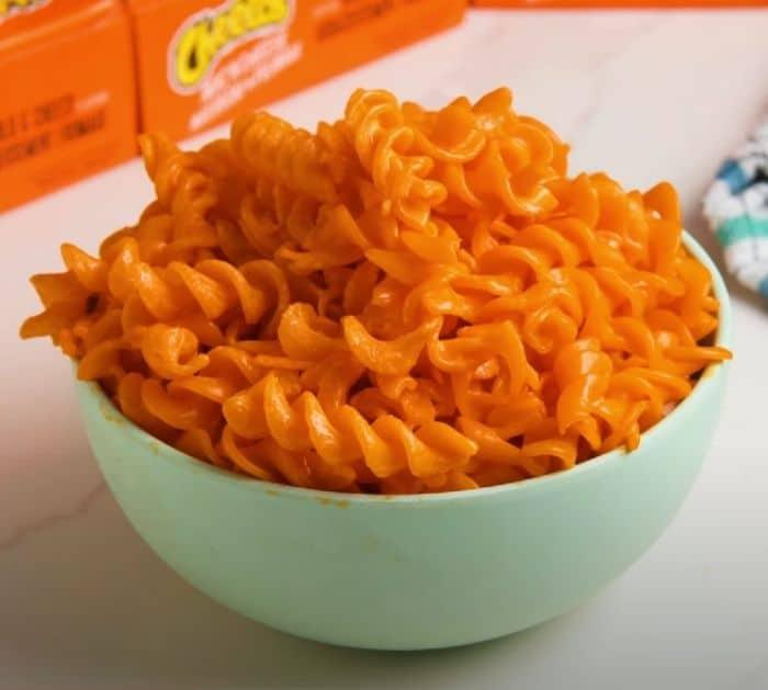 How to Cook Cheetos Mac and Cheese Tutorial