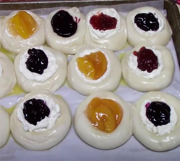 How To Make Breakfast Danish - Premade Dinner Rolls Recipe - Dessert Recipes