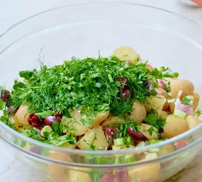 How to Make Greek Potato Salad