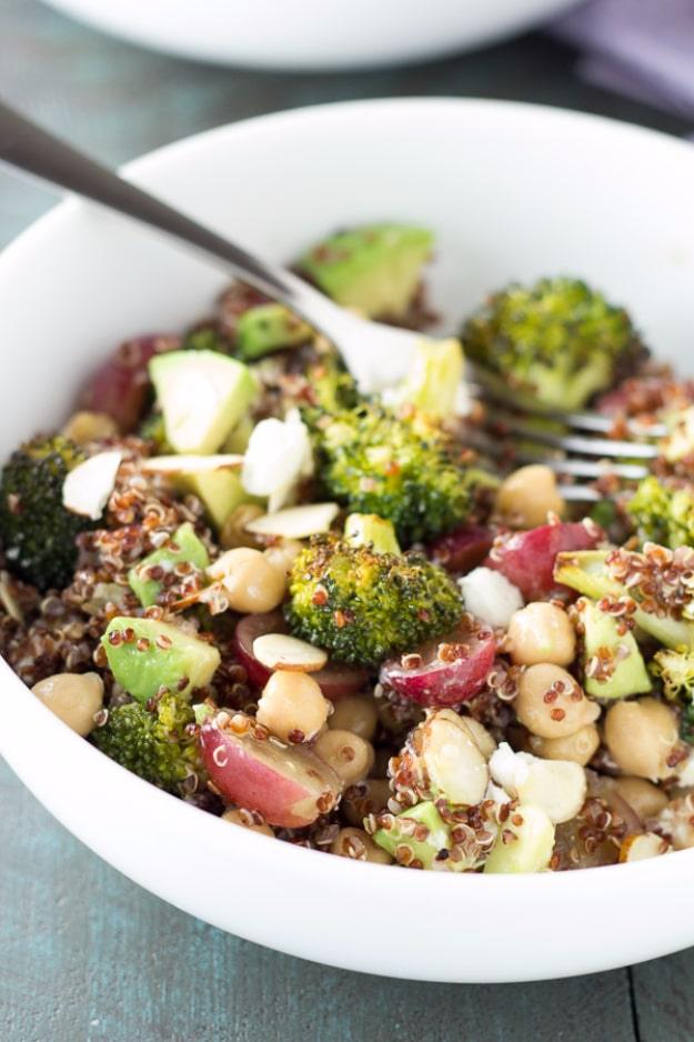 Healthy Lunch Ideas for Work - Quinoa And Roasted Broccoli Lunch Bowls - Quick and Easy Recipes You Can Pack for Lunches at the Office - Lowfat and Simple Ideas for Eating on the J