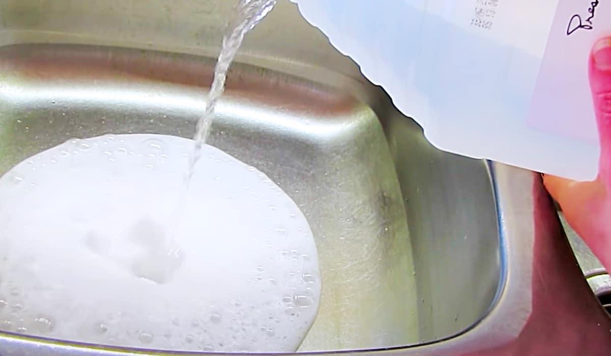 2-Ingredient All-Natural Drain Cleaner Recipe