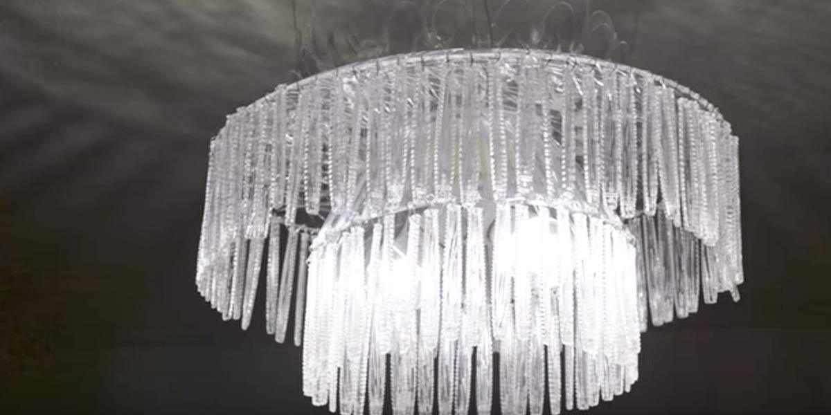 She Takes Plastic Spoons And What She Makes With Them Is Spectacular. Watch!