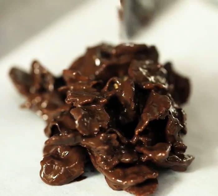 How to Make Chocolate Cornflake Clusters
