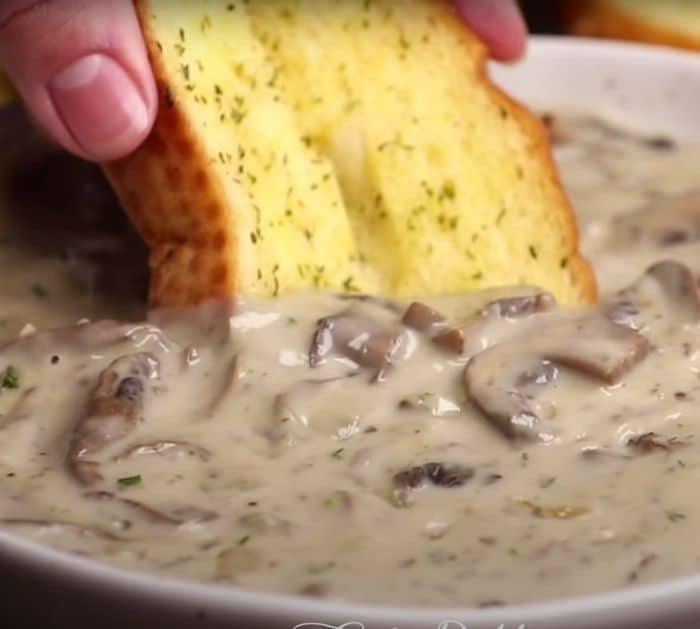 How to make Cream of Mushroom Soup