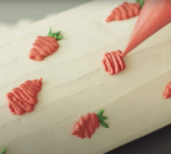 Easy To Make Carrot Cake Roll