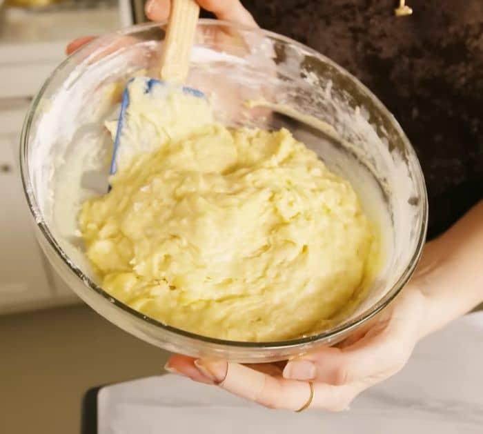Easy to Make Chocolate Chip Banana Bread Ingredients