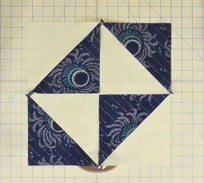 Easy Disappearing Hourglass 2 Quilt Materials