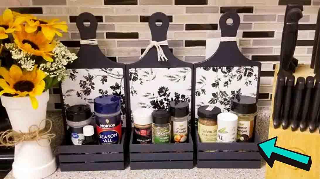 DIY Dollar Tree Spice Rack Tutorial