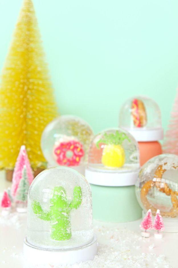 DIY Snow Globe Ideas - DIY Fun Novelty Snow Globes - Easy Ideas To Make Snow Globes With Kids - Mason Jar, Picture, Ornament, Waterless Christmas Crafts - Cheap DYI Holiday Gift Id