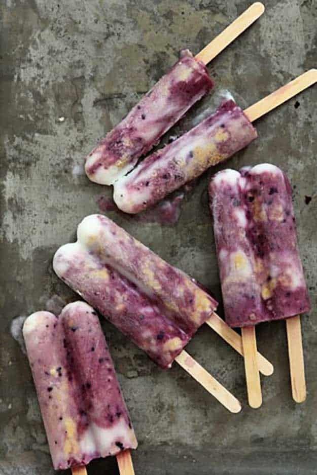 Labor Day Party Cocktail Recipes - Blueberry Cabernet Cheesecake Popsicle Recipe - DIY Projects & Crafts by Sueeye at