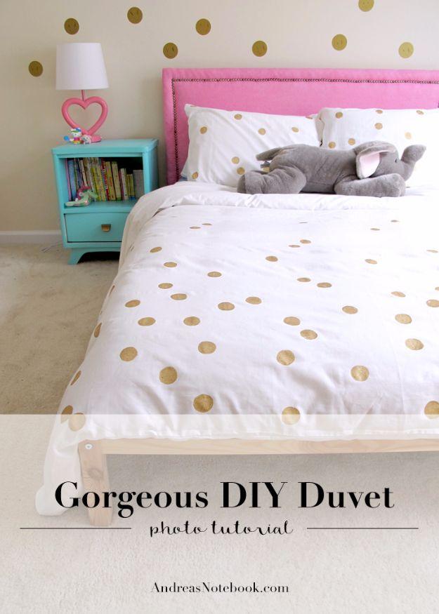 Easy Painted Dot Duvet DIY, budget friendly using stuff already sitting in a bin and a keepsake worth handing down for years