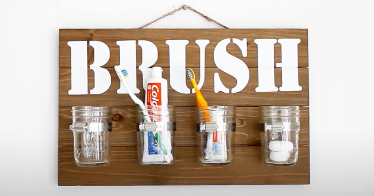 DIY Mason Jar Wall Decor Bathroom Organizer