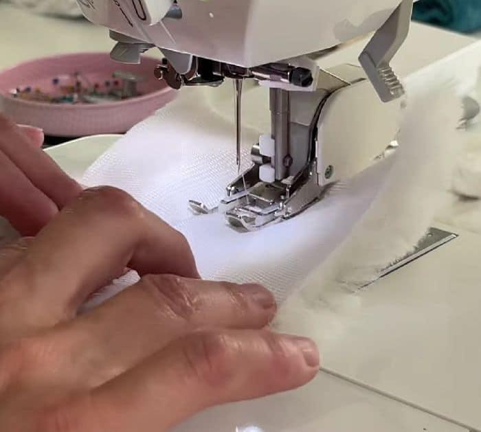 Easy fur and fuzzy fabric sewing tutorial